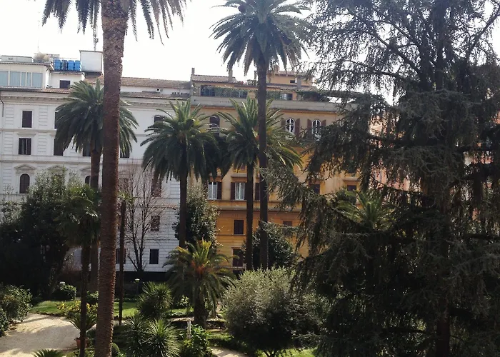 Capitolium Πανσιόν